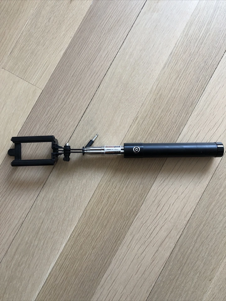 Monopod extendable phone selfie stick - Image 2 of 4