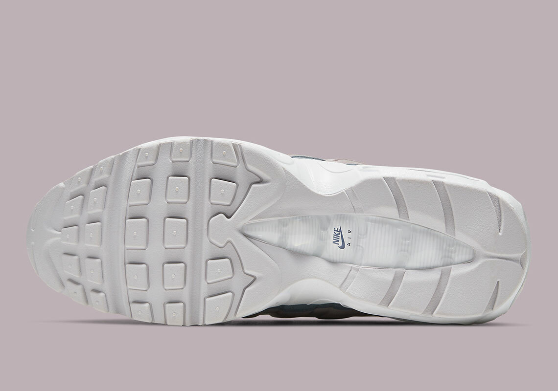 nike air max 95 plum chalk