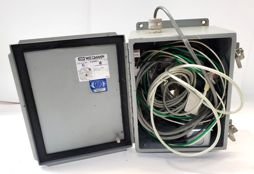 WIEGMANN ENCLOSURE B100806CH ELECTRIC BOX NEMA RATING 12/13 10X8X6