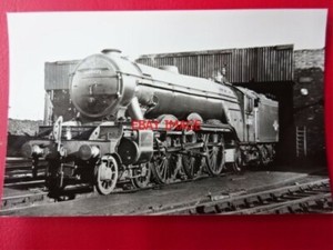 Photo Lner Class A3 Loco No Donovan At Grantham Shed Ebay