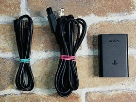 PS Vita PCH-2000 White ZA12 SONY PlayStation Japan Charger 8GB Tested EX DDP