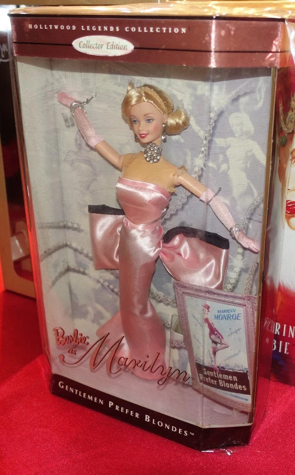 BARBIE MARILYN MONROE, GENTLEMEN PREFERE BLONDES, PINK  ,NOT PERFECT  BOX, NRFB - Imagen 2 de 4