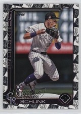 2025 Topps Series 1 Spring Training Aaron Schunk #196 05k6