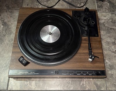 Realistic Vintage Automatic Direct Drive Turntable LAB-440 For Parts