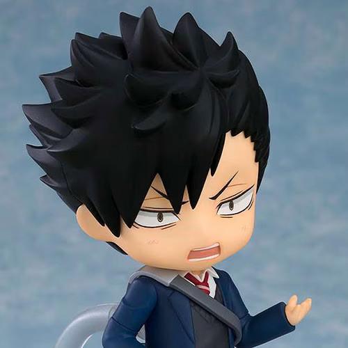 Nendoroid Tetsuro Kuroo Haikyuu pour décorer une bibliothèque de chambre de gamer