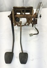 94-98 Mustang Clutch Brake Pedal Assembly Manual Trans-bbl Quadrant