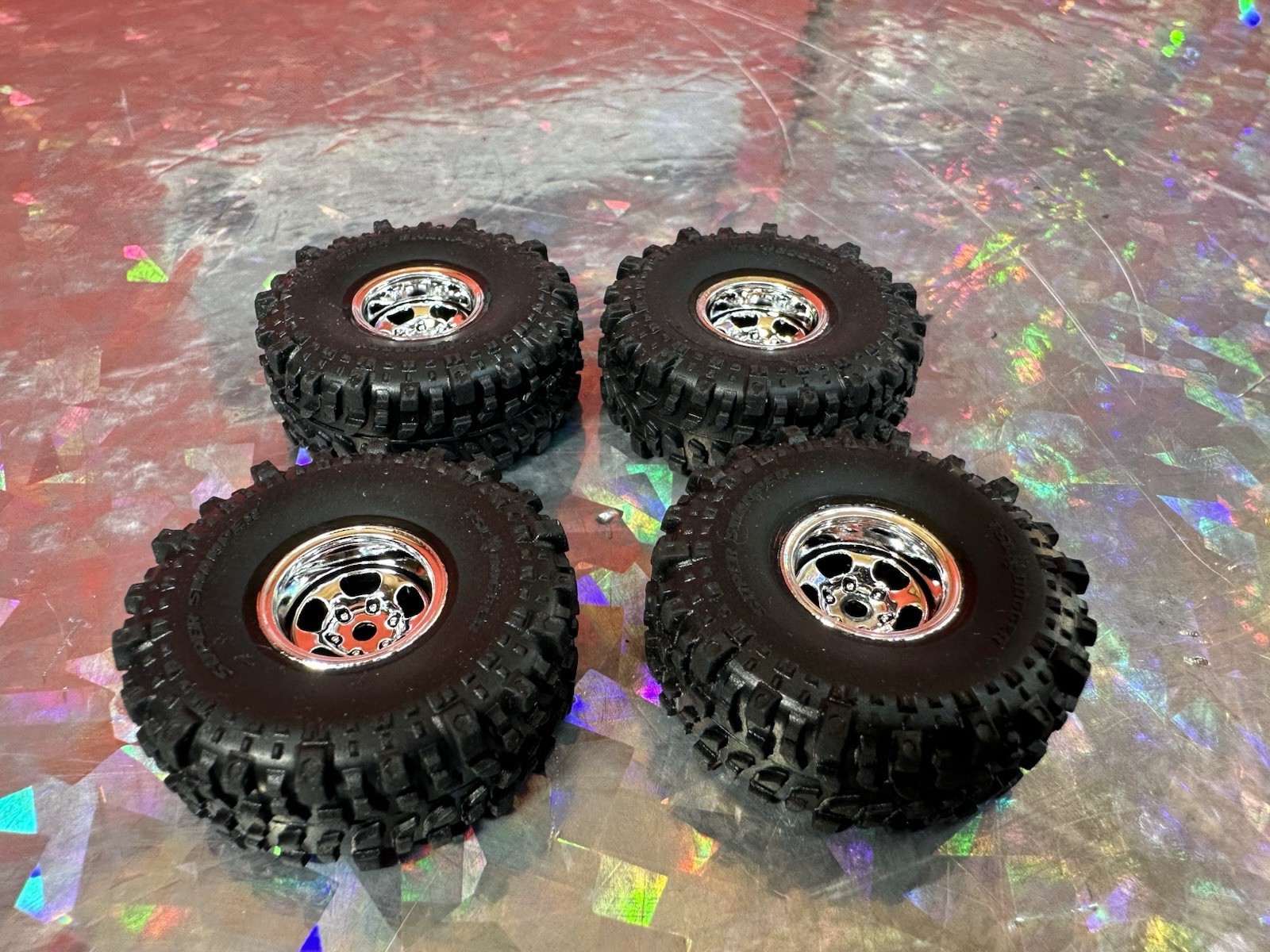 AXIAL Scx30 Tsl Bogger Super Swamper Tires Chrome Wheels Bronco Jeep K10 Set (4)