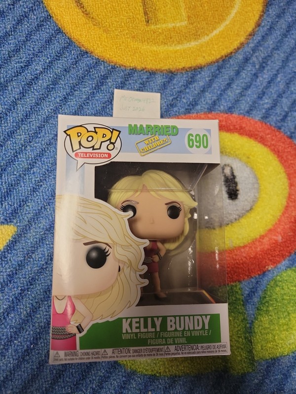 Funko Pop! Vinyl: Kelly Bundy #690 Married With Children Save on S&H!