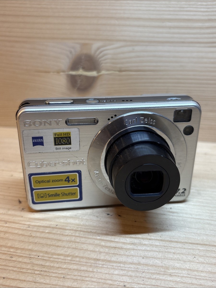 SONY Cyber-Shot DSC-W110 7.2MP Digital Camera - Silver - Untested