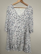 Sezane white floral sun dress 38, excellent condition