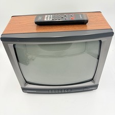 Magnavox RR1337-W101 13 CRT TV Wood Grain Retro Gaming w Remote Tested