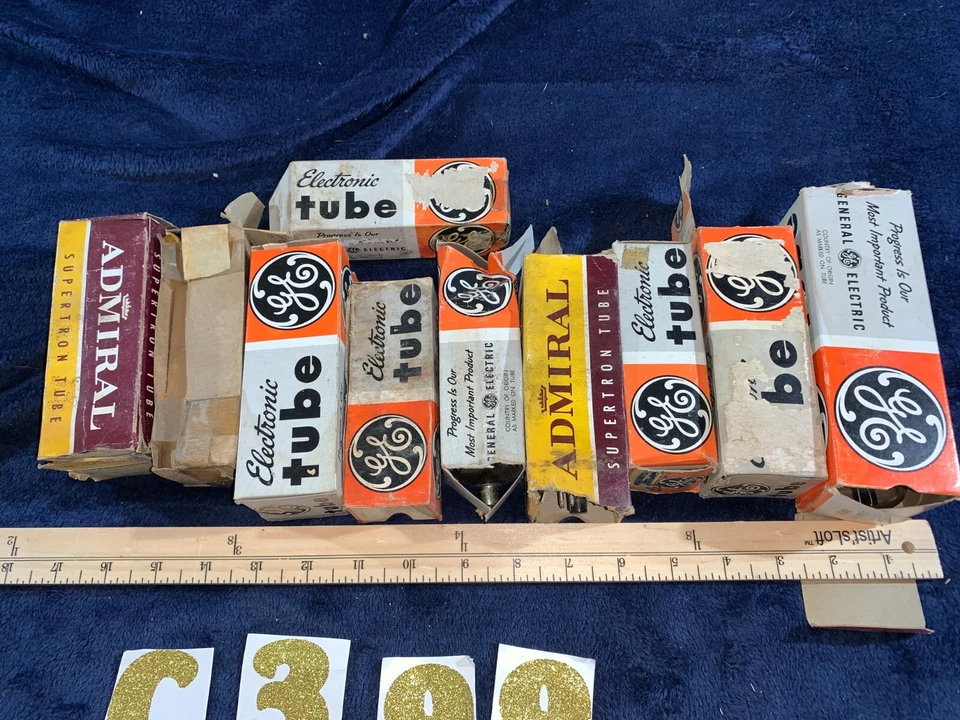 De colección Admiral Tubo de Aspiración Caddy Estuche Tienda Vitrina Radio TV Reparación Decoración Foto 2 de 4