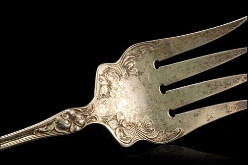 ART NOUVEAU R. WALLACE & Sons LILY STERLING SILVER SERVER FORK  A67918