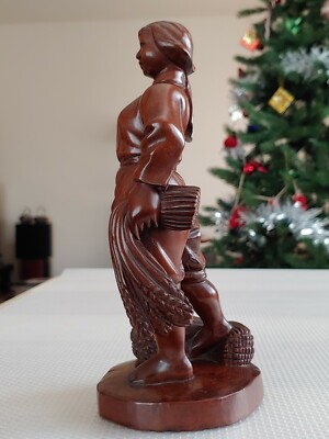 文革黄杨木雕拾穗姑娘Chinese Cultural Revolution Boxwood Sculpture