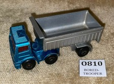 VINTAGE LESNEY MATCHBOX NO 30 LEYLAND ARTICULATED TRUCK RED GLASS 1980 S1/135