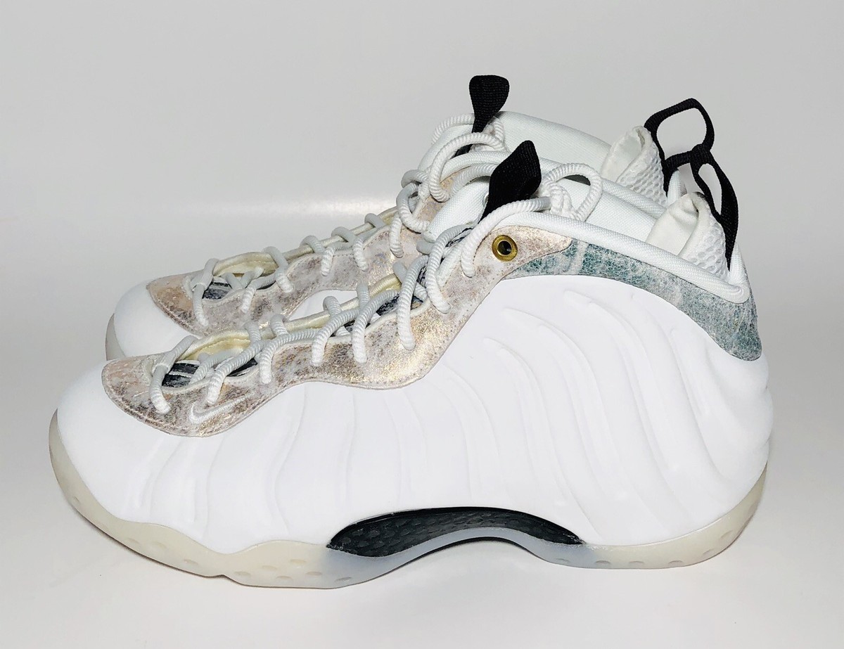 Nike Air Foamposite One Womens Size 9 Mens 7.5 Summit White 