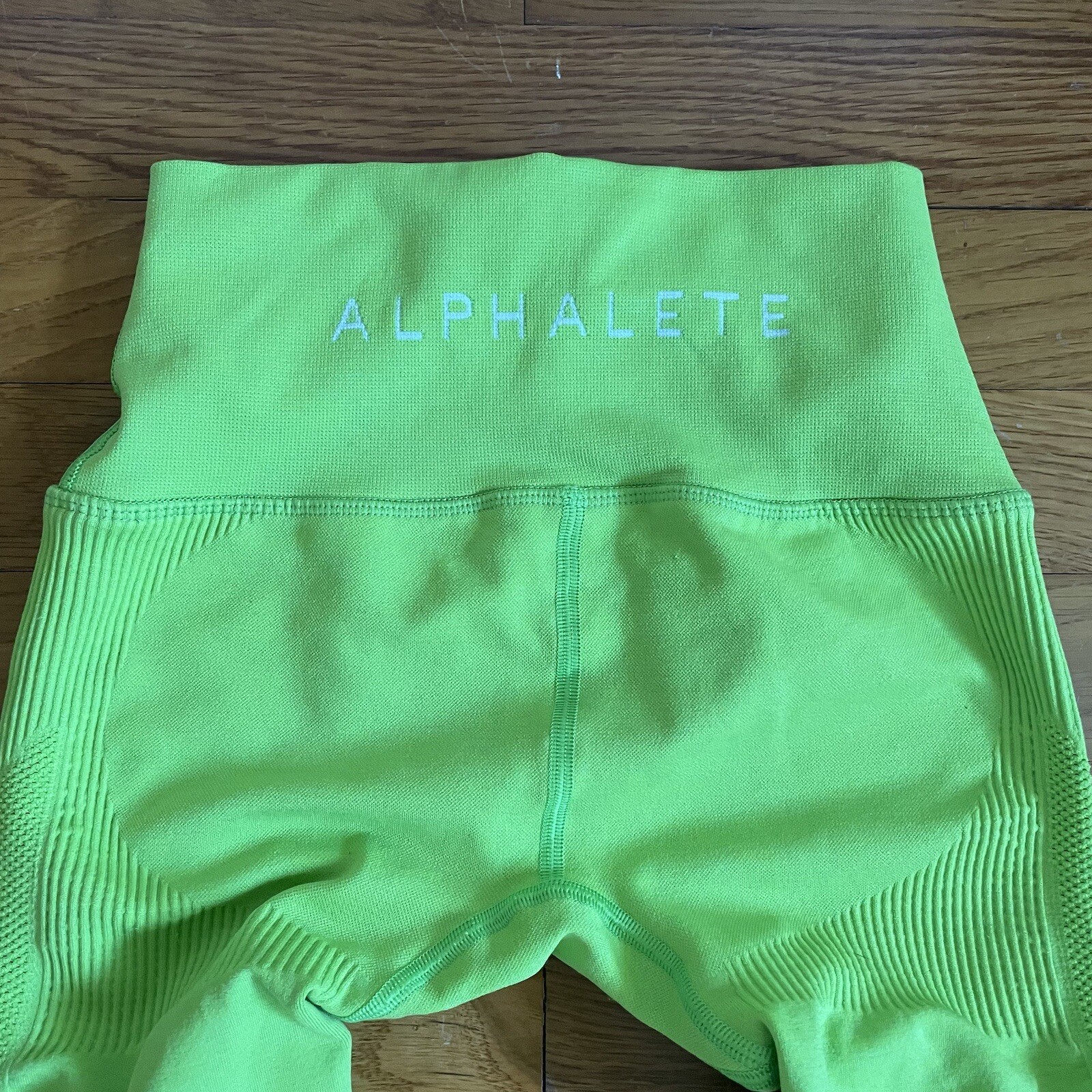 Alphalete Aero Compression Leggings Womens XS Neon Ye… Gem