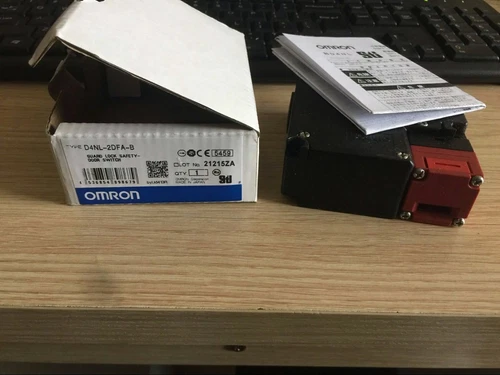 new omron 1PC D4NL-2DFA-B D4NL-2DFA-B PLC free shipping