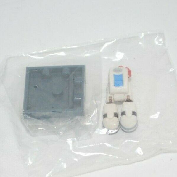 DISNEY PIXAR WALL-E BUILDABLE FIGURE COLLECTION SERIES 1 TOMY TYC