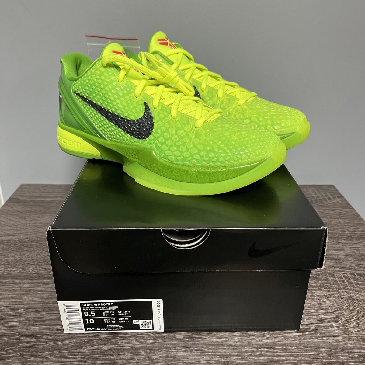 🔥100% Authentic Nike Kobe 6 Protro Grinch Volt Green Size 🔥100% Authentic Nike Kobe 6 Protro Grinch Volt Green Size