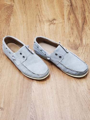 Laceless Boat shoes Size 