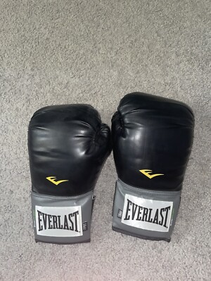 Boxing Gloves- Everlast EverFresh 16oz Training Boxing Gloves Fast Shipping