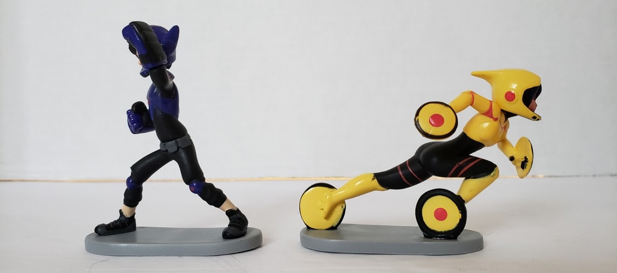 Disney Big Hero 6 Figures Go Go Tomago & Hiri Hamada 2.5