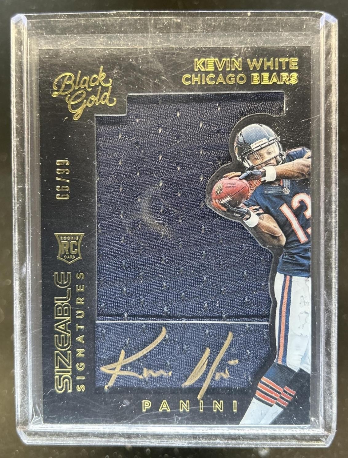 Kevin White Panini Spectra Radiant Rookie Patch Signature #KW Gold