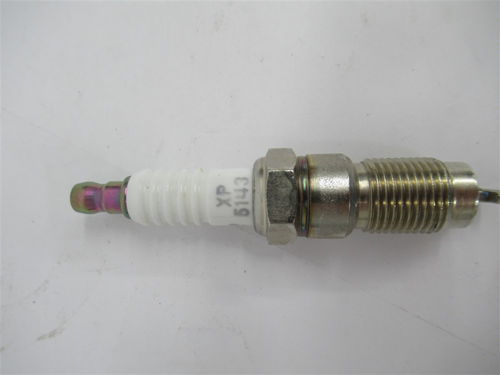 AutoLite Iridium XP5143 Spark Plugs 4 Pack
