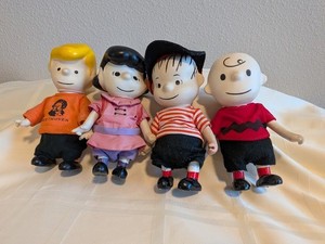 United Feature Syndicate Peanuts | eBay