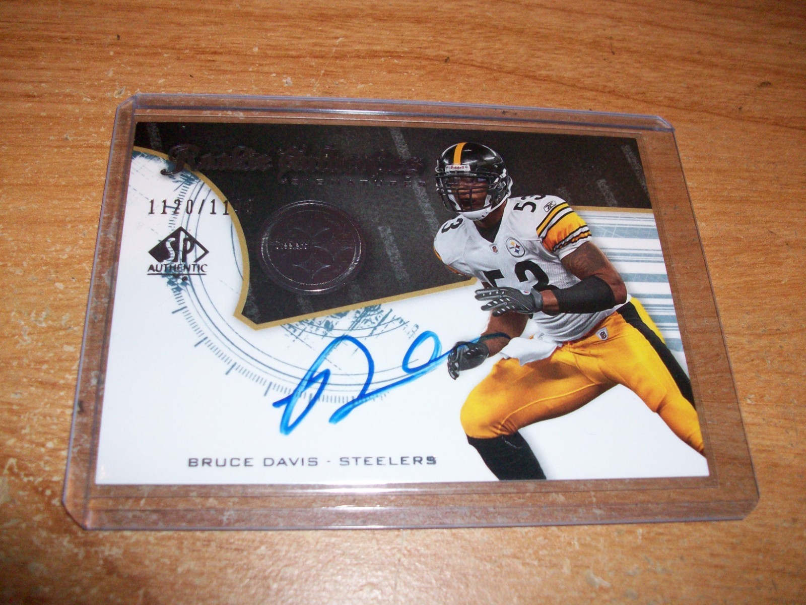 Bruce Davis card image