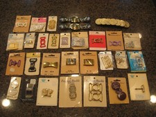 Vintage 70's 80's Mixed Womens Fashion Designer Plastic  Metal Belt Buckles Lot