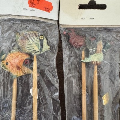 Wooden Swizzle Sticks Set of 4 Stirrers 2 Fish 1 Cardinal 1 Parrot Cocktails VTG