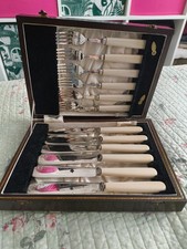 HF &Co Vintage EPNS Silver Plated Fish Knives and Forks Boxed Set