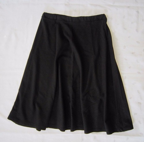 American Apparel Stretch Waist Below Knee Black Pleated Skirt ~ Size M / Medium - Picture 6 of 11