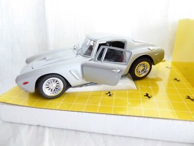 Jouef Evolution 1/18 – Ferrari 250 GT Berlinette 1961 – N°3012 – Collection