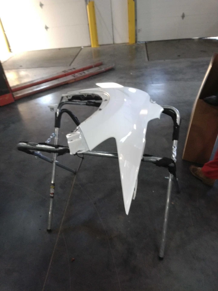 Guardabarros delantero derecho usado se adapta a: Mazda CX-9 2014 moldura de borde de rueda delantero derecho Gra Foto 2 de 4