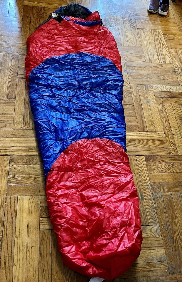 Set Of Two “Mummy” Sleeping Bags; High Peak, Summit 20. - Image 3 of 4