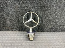 Mercedes-Benz C W202 1999 Vorne Herstelleremblem SNX2101 Mercedes-Benz C W202 1999 Vorne Herstelleremblem SNX2101