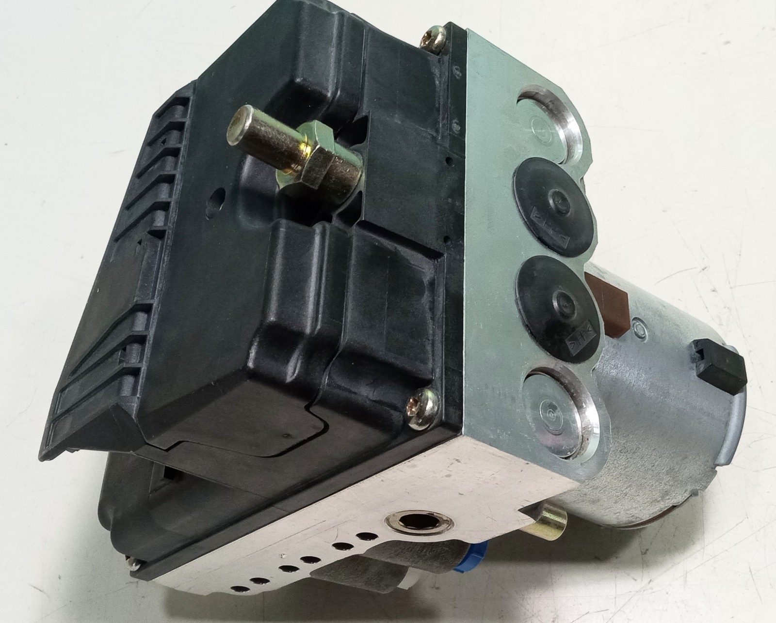 Ferrari  456 Brake ABS ASR Anti-Lock Hydraulic Control Unit Assembly_164001_550
