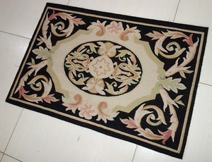2-039-x-3-039-French-Market-Collection-Black-Beige-Pink-Scroll-Small-Aubusson-Rug-123