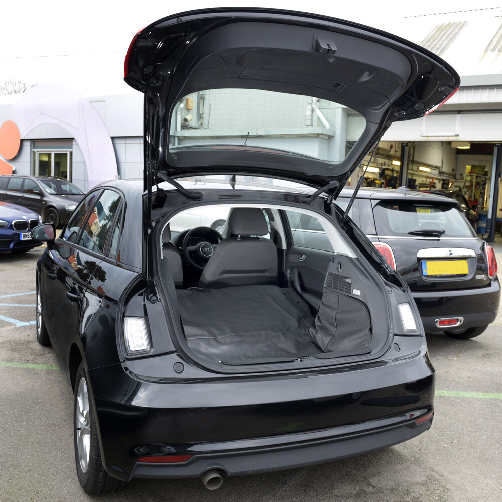 Tailored Black Boot Liner For Audi A1 (2010-2019) – Waterproof, With Bumper Flap & Storage Bag