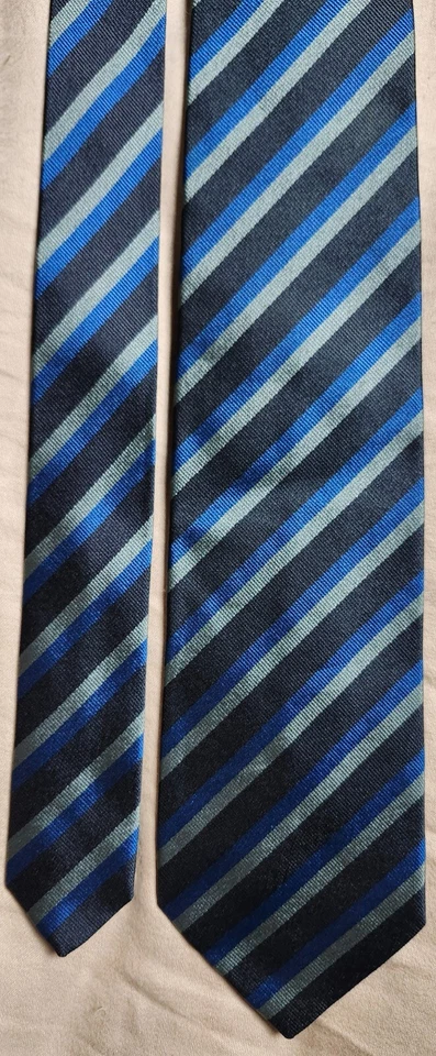 Corbata para hombre Cerruti Paris 1881 azul negro a rayas toda seda Foto 3 de 4
