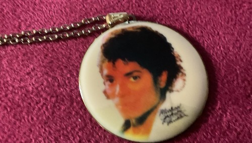 Vintage 1990 Micheal Jackson Charm On Chain Photo+ Signature - Picture 3 of 3