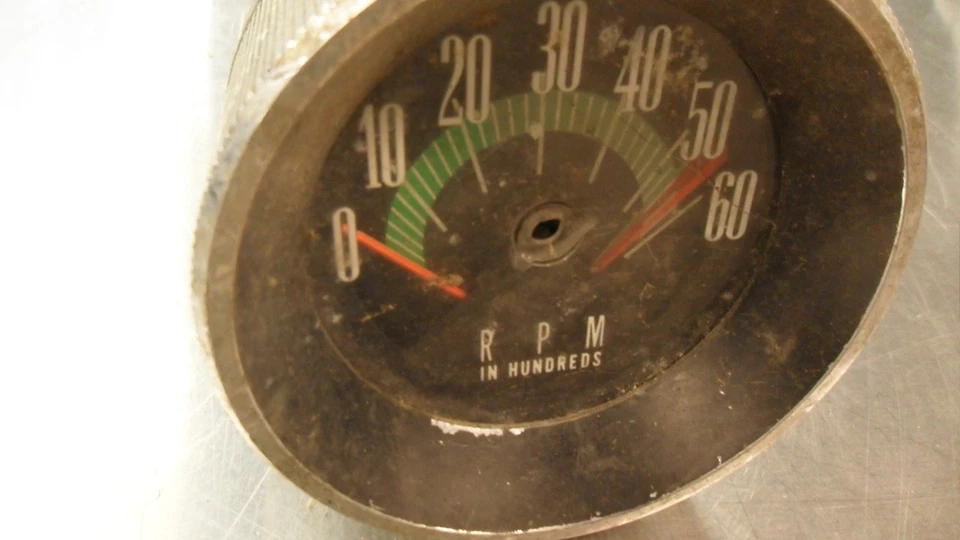 64 65 66 奥兹莫比尔 Starfire 原始设备制造商转速计 仅零件 Tach 6K GM 02DA2 IL — 第 3/4 张图片