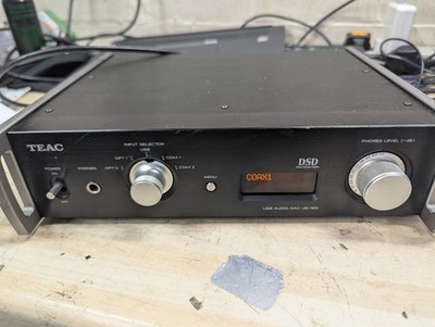 TEAC UD-501 USB Dual Mono D/A Converter/Headphone Amplifier in Good Condition