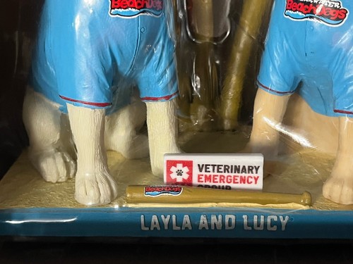 NEU Clearwater Beach Hunde/Drescher Layla & Lucy Wackelköpfe MiLB Baseball - Bild 10 von 14