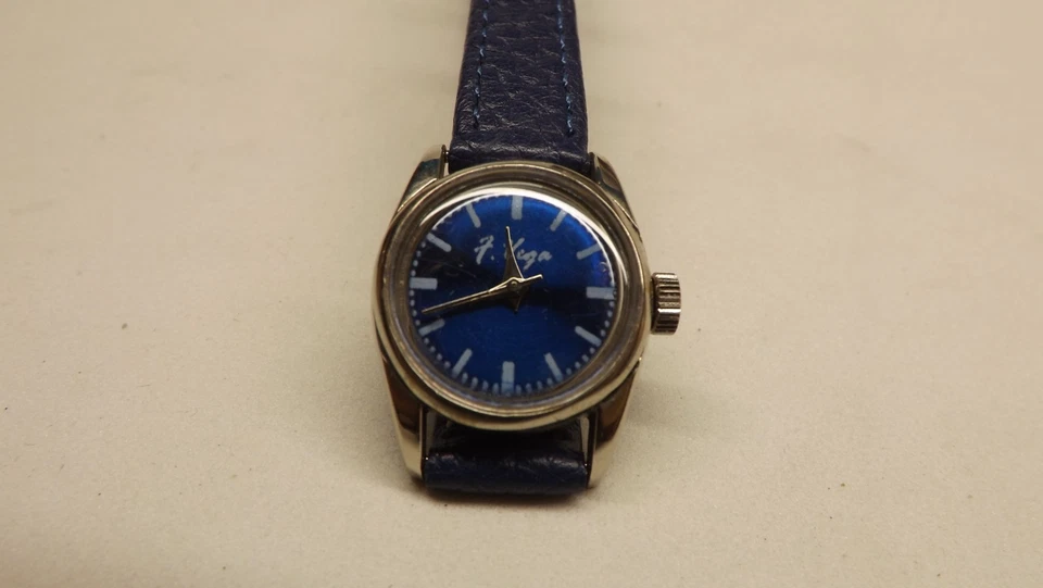 Reloj vintage de cuerda manual para mujer - Imagen 2 de 4