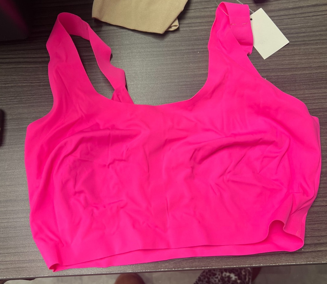 no boundaries - women's hot pink sports bra - size XL