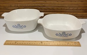 Corning Ware Casserole Dishes 1 1/2 Quart And 1 Quart. You Are Bidding On Both. 